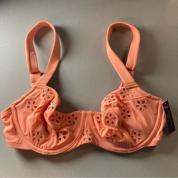 VICTORIA’S Secret Swim Eyelet Essential Wicked Bikini Top - Picture 5 of 5